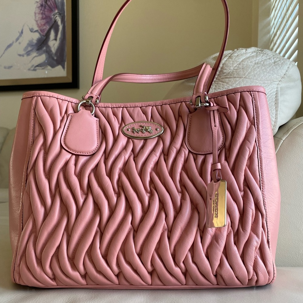 Coach
Gathered Leather Satchel